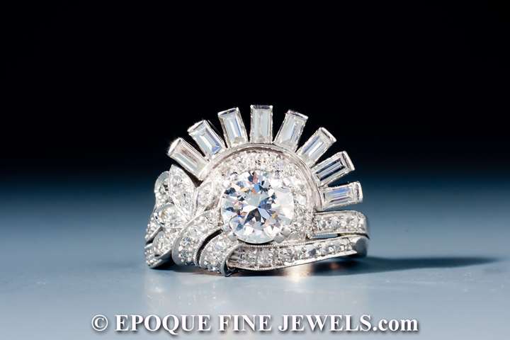 An unusual diamond ring, 